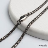 純チタン製 チェーンネックレス 細身 軽い 丈夫 メンズネックレス メタルネックレス 濃い目 シルバー 幅2mm 60cm グレー シンプル 滑らか 肌触り 男性 金属アレルギー対応