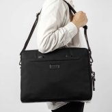トゥミ TUMI HARRISON ハリソン AVONDALE TOP ZIP BRIEF アヴォンデール トップ ジップ ブリーフ 06602052D 148590 ブリーフケース ビジネスバッグ ショルダーバッグ メンズ バッグ