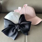 バックビッグリボン キャップ  帽子 ぼうし UV対策 日よけ おでかけ りぼん トレンド カジュアル シンプル おしゃれ サテン 紫外線対策  レディース