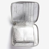 コムデギャルソン COMME DES GARCONS EMBOSSED LOGOTYPE エンボス ロゴタイプ Bifold Wallet 二つ折り財布 SA2100EG ユニセックス 財布