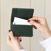 牛革ソフトミリング・通しマチ名刺入れ