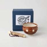 あめ水玉　すり鉢セット すり鉢：陶器、すりこぎ:木 すり鉢：美濃焼、すりこぎ：中国製 やきものの里から、暮らしを贈ります。　ギフト 食器 セット テーブルウェア