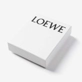 ロエベ LOEWE PUZZLE COIN CARDHOLDER IN CLASSIC CALFSKIN パズル コイン カードホルダー C510Z40X16 ミニ財布 フラグメントケース カードケース レディース 財布 小物