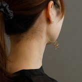 【在庫限り】真鍮×アンティークゴールド×チタンポスト ワイヤー フワラー 花 ロング ピアス スタッド 大ぶり 秋 個性的 イエロー ゴールド 落ち着き 大人 全品1個ずつバラ売り プレゼント