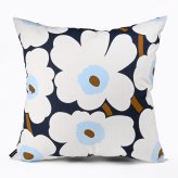 マリメッコ marimekko クッションカバー 50×50cm ヌードクッション セット ピエ二 ウニッコ ブルーベリー ホワイト コールドブルー 76433 076433 585 北欧雑貨 北欧デザイン 送別会 誕生日 お中元 結婚祝い 結婚式 高級 父の日 母の日 ホワイトデー