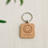 【名入れ 刻印無料】木製 キーホルダー 両面刻印対応 名札 ネームタグ 迷子札 ペットタグ オーダーメイド 誕生日プレゼント 卒園記念 卒業記念 プチギフト 記念品 贈呈品 商業用 ロッカー犬用名札 名入れ 迷子対策 ルームキー