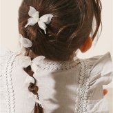 RORA ヘアクリップ 4個セット 通販 ローラ ローズ ヘアークリップ ヘアアクセサリー 髪飾り キッズ 子供 子ども こども ミニ 小さめ 蝶々 ちょうちょ リボン かわいい おしゃれ 女の子 女子 入園式 卒園式 入学式 卒業式 結婚式 キッズファッション