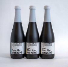 5樽のミズナラ樽から生まれた至高のライスウイスキー Rice Whisky