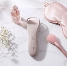 資生堂 SHISEIDO ミニアイラッシュカーラー ビューラー - 【BLANC