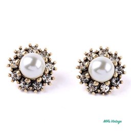 【ミアズ】MIA's Vintage フラワーピアス Pearl&Crystal