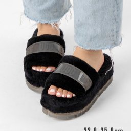 アグ UGG 1131971 サンダル フラッフィータ クリア レディース シューズ スライドサンダル ファー 厚底 W FLUFFITA CLEAR ロゴ 普段使い おしゃれ 靴 オフィス 室内履き ウィンター 防寒 あったか かわいい 女性 おしゃれ ブラック 22.0～25.0cm