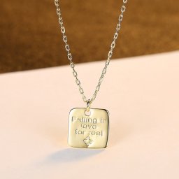 ネックレス 石なし シルバー925 イエローゴールド シルバー 小豆 アズキチェーン 揺れる ゆれる プレート 文字入り Falling in love for real 40cm+5cm cn0390