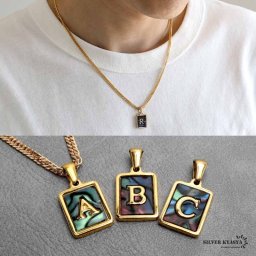 イニシャルネックレス アルファベットネックレス ゴールド ブラック オーロラ メンズ メタル スクエア プレート ペンダント ステンレス 18KGP ダブル喜平チェーン 頭文字 小さめ 金属アレルギー対応 ダンサー 男性