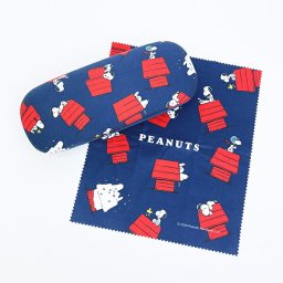 スヌーピー メガネケース ドッグハウス SNOOPY