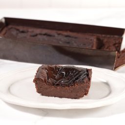 BLOCK BLOCK TOKYO 2ND　バスクチーズケーキ（ショコラ）