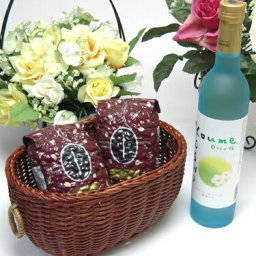 【贈り物限定】 ワイナリーがこだわった梅酒　小梅の中では、最高峰といわれる甲州小梅　500ｍｌ（山梨県） +オススメ珈琲豆（特注ブレンド200ｇ、ハッピーブレンド200ｇ）