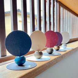 小泉屋 風鈴 こゆら ギフト 台座付き 卓上風鈴 真鍮 ベル 置き風鈴 日本製 鐘 ウインドチャイム【北海道・沖縄県・離島 配送不可】