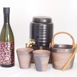 本格焼酎サーバー1000cc(18cm×24cm 1kg)萬古焼ペアカップ氷入れ竹トングセット小正酒造 芋焼酎シャンパン酵母使用小鶴ピンクゴールド (鹿児島県) 720ml×1本