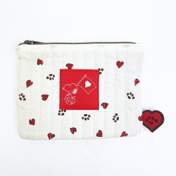 スヌーピー 足跡ハート キルティングポーチ SNOOPY