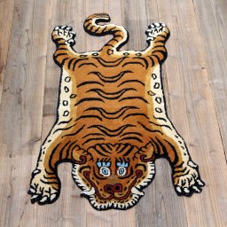 チベタンタイガーラグ Sサイズ W60cm×D100cm ウール ラグマット TIBETAN TIGER RUG インド製 ハンドクラフト 虎デザイン リビング 玄関 ベッドサイド 壁飾り