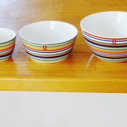 イッタラiittala　オリゴ　オレンジ　ボウル３個セット【御結婚御祝・内祝・新築御祝・還暦御祝・御礼・寿・ギフト包装可能】