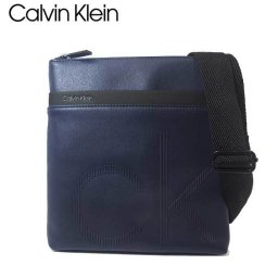 カルバン クライン アウトレット Calvin Klein ショルダーバッグ K50K504806-CEF フェイクレザー CK UP フラット クロスオーバー / ショルダー  NAVY【メンズ】 