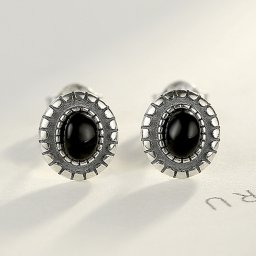 ピアス 両耳用 キュービックジルコニア シルバー925 ブラック シルバー スタッド オーバル 中粒 ぶら下がり ブラック加工 エスニック アジアン ce0292