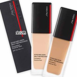 SHISEIDO(資生堂) シンクロスキン セルフリフレッシング ファンデーション SPF35/PA++++ 30mL コスメ 化粧品 デパコス ギフト プレゼント ブランド 高級 女性 人気 ラッピング ブーケ 母の日 ホワイトデー クリスマス 誕生日 キット コフレ 彼女 記念日 女友達 感謝