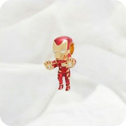 パンドラ PANDORA Marvel The Avengers Iron Man Charm ブレスレットチャーム 760268C01 レディース ゴールド