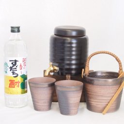 本格焼酎サーバー1000cc(18cm×24cm 1kg)萬古焼ペアカップ氷入れ竹トングセット日新酒類 阿波の香りすだち酎 (徳島県) 720ml×1本