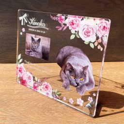 【 ペットメモリアルプレート　エレガントローズ/大きいサイズ 】 犬 猫 愛犬 愛猫 ペット メモリアルグッズ 写真 かわいい オーダーメイド オリジナル 遺影 仏具 位牌 ペット供養 記念 記念品 文字入り フォト 思い出 手元供養 供養 猫 鳥 うさぎ 金魚 カナリア トイプードル チワワ ハムスター 写真立て アルバム ペットロス 刻印 名入れ ペットグッズ プレゼント ギフト 贈り物