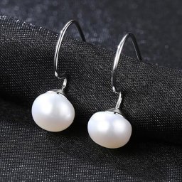 ピアス 両耳用 淡水パール シルバー925 ホワイト ピンク パープル シルバー フック 中粒 一粒 シンプル 上品 大人 可愛い かわいい ニッケルフリー pe0168
