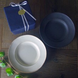 益子焼 リム皿（大）ギフトセット【お皿２枚/ラッピングつき】kinari ブロンズ黒マット わかさま陶芸 食器セット ペアギフト