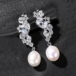 ピアス 両耳用 キュービックジルコニア 淡水パール シルバー925 ホワイト ピンク パープル イエローゴールド シルバー スタッド 中粒 上品 大人 揺れる pe0286