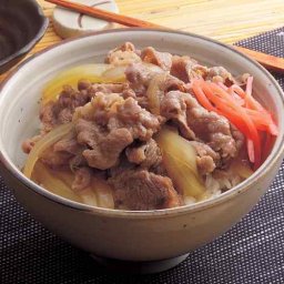 松阪牛 切落とし 300g 三重県産 松坂牛 国産 黒毛和牛 厳選 日本三大和牛 肉 お取り寄せ グルメ ギフト 牛肉 霜降り バラ 肩 贅沢 自宅用 贈答 熨斗対応 焼きしゃぶ すき焼き 牛丼 炒め物 冷凍 お肉 贈り物 御祝 御礼