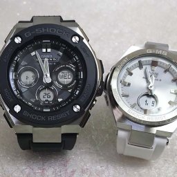 恋人たちのGショック ペアウオッチ 大人のG-SHOCK BABY-G  カシオ 2本セット    アナデジ GST-W300-1AJF MSG-W200-7AJF  ラッピング無料 クリスマス プレゼント 誕生日 御祝い還暦 銀婚式 結婚記念日 婚約