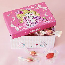 水森亜土 ショコラボックス いちごアーモンドチョコレート入り ギフト