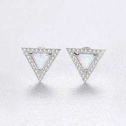 ピアス 両耳用 人工オパール シルバー925 ホワイト ブルー ピンク イエローゴールド シルバー スタッド トライアングル 3本爪 上品 エレガント きれいめ ce0423