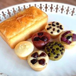 米粉パン 無添加 天然酵母 おまかせセット 食パン1斤と丸型パン 6種 グルテンフリー ヴィーガンアレルギー対応　アソート パン【送料無料※一部地域除外】