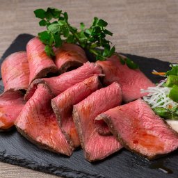 敬老の日 長野 信州アルプス牛ローストビーフ 300g 中元 歳暮 ギフト 贈り物 プレゼント お祝い 記念日 贈答 食べ物 牛肉 熨斗(代引不可)【送料無料】