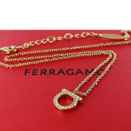 サルバトーレ フェラガモ ブランド ネックレス レディース ペンダント 結婚記念日 誕生日 女性 誕生日プレゼント 結婚式 お呼ばれ パーティ デート レディースファッション アクセサリー ジュエリー 成人 卒業 入学