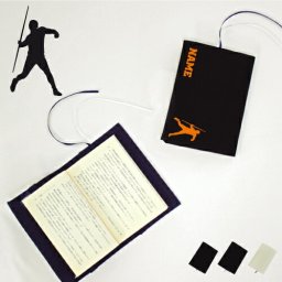 「陸上競技・槍投げ」名入れキャンバスブックカバー/文庫本用 A6判 部活 スポーツシルエット お名前 ウィンタースポーツ 卒部記念 卒団記念品 卒部 卒団 卒業 記念品 ノベルティグッズ 新学期   スポ根魂 グッズ ソフトカバー