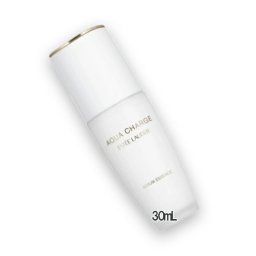 ESTEE LAUDER(エスティ ローダー) アクア チャージ 薬用 セラム エッセンス 30mL コスメ 化粧品 デパコス ギフト プレゼント ブランド 高級 女性 人気 ラッピング ブーケ 母の日 ホワイトデー クリスマス 誕生日 キット コフレ 彼女 記念日 女友達 感謝