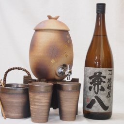信楽焼・明山窯　焼酎サーバー　火色金小紋　2200ｃｃ(滋賀県)+萬古焼・備前金彩焼酎ペアカップ 氷入れ(三重県)+芋焼酎 四ツ谷酒造 兼八 1800ml(大分県）