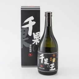 お酒 焼酎 焼き栗焼酎「千果の王」 タカラ食品株式会社 甘い香りとまろやかな口当たり 薬効成分をたっぷり含む本格栗焼酎 徳島県