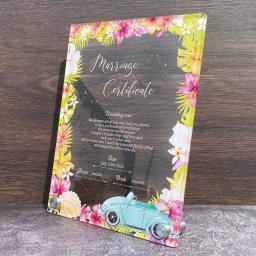 結婚証明書 ハワイアンビーチ 大きいサイズ ラメ 名入れ 名前 日付 誓いの言葉 アクリル 結婚式 ウェディング 人前式 挙式 婚姻届 ウェルカムボード ウェルカムスペース 新郎 新婦 花嫁 花婿 結婚記念日 金婚式 銀婚式 結婚祝い 記念品 メモリアルプレート ハワイ 海 ビーチ 南国 ハイビスカス ヤシの木 おしゃれ かわいい オーダーメイド オリジナル プレゼント ギフト 贈り物 日本製