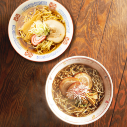 ブラックラーメン3食、業務用生ラーメン2食セット【ブラック 富山ブラック 醤油ラーメン 昔ながら ギフト 贈り物 プレゼント ご当地ラーメン 富山 北陸 石川製麺】