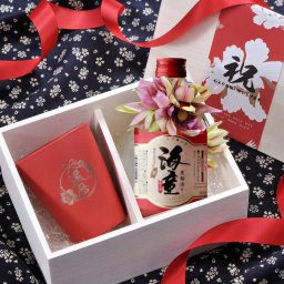 卒業 退職 名入れ ギフト LXX 酒 芋焼酎 海童 祝の赤 300ml & 軽量 バンブータンブラー 280ml コサージュ付 / 還暦 赤 誕生日 60歳 プレゼント