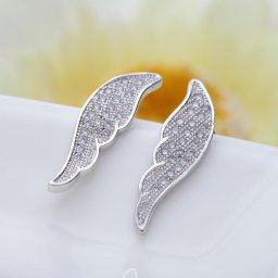 ピアス 両耳用 キュービックジルコニア 真鍮 ホワイト シルバー スタッド ぶら下がり おしゃれ 可愛い かわいい モチーフ ウィング 天使の羽 パヴェ e16060805