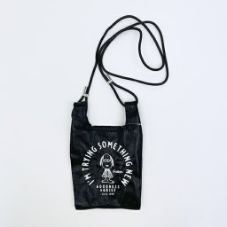 スヌーピー ミニショルダーバッグ ブラック PEANUTS 75th ROOTOTE ルートート コラボ SNOOPY